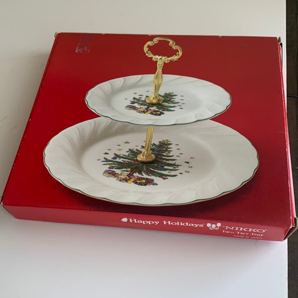 Happy Holidays NIKKO Two-Tier-Tray